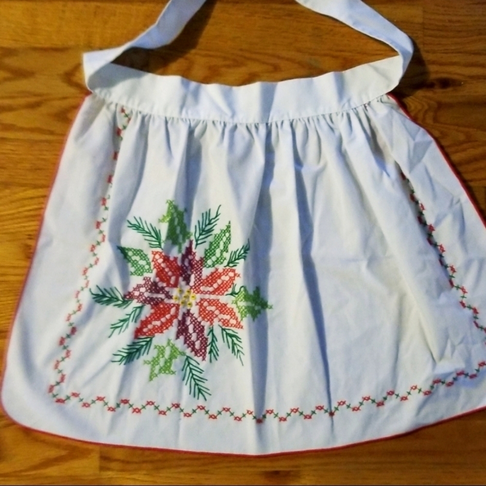 Christmas Vintage handcrafted poinsettia Apron